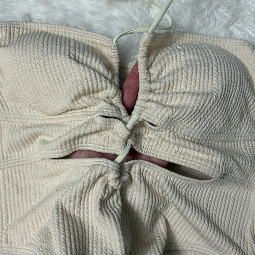 NWOT SweatyRocks From Amazon Cream Color Textured One Piece Swimsuit L
